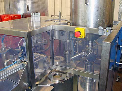 Cup Filling and Closing Machine Novapac HP 100/1 - Thumbnail 2