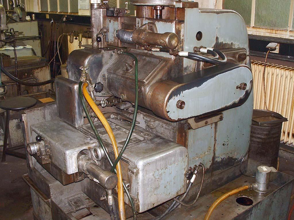 Centerless Grinding Machine Nomoco M40 - Image 1