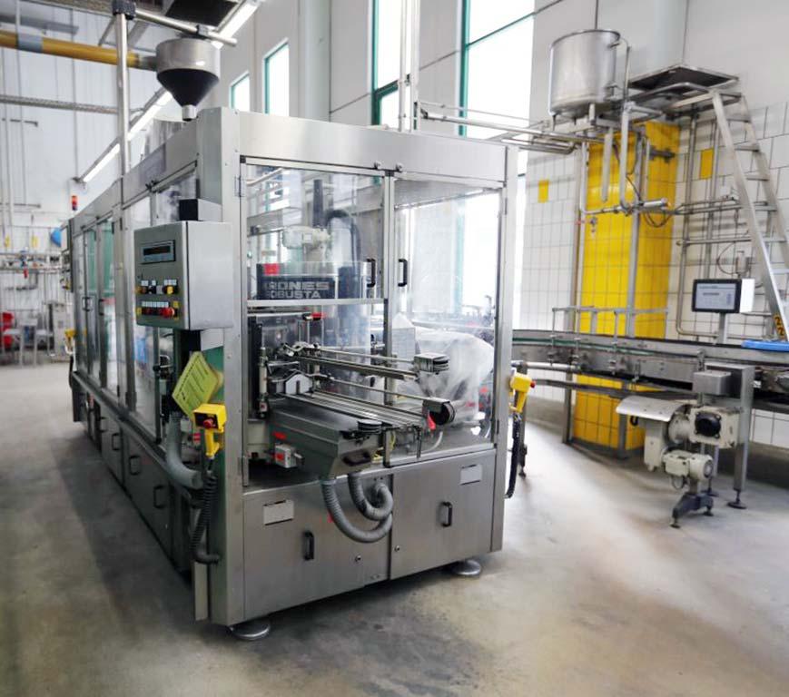 Vacuum Filling and Labelling Line Krones 305 VV/ ROBUSTA - Thumbnail 4