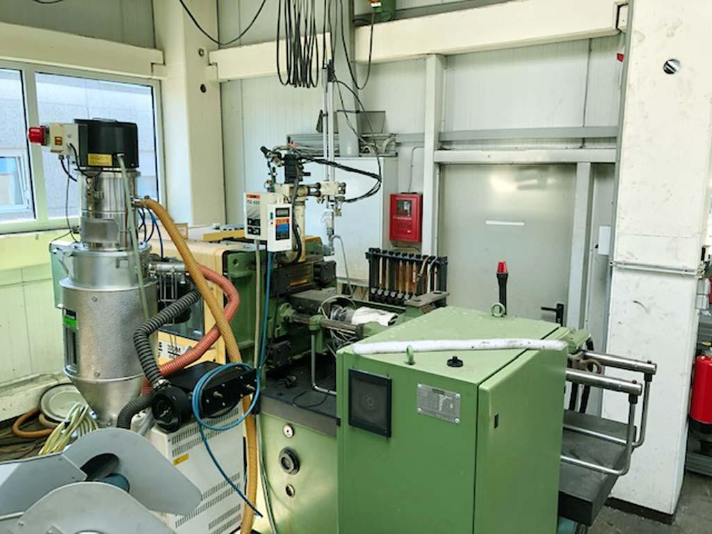 Injection Moulding Machine Arburg ALLROUNDER 320M 850-210 - Image 1