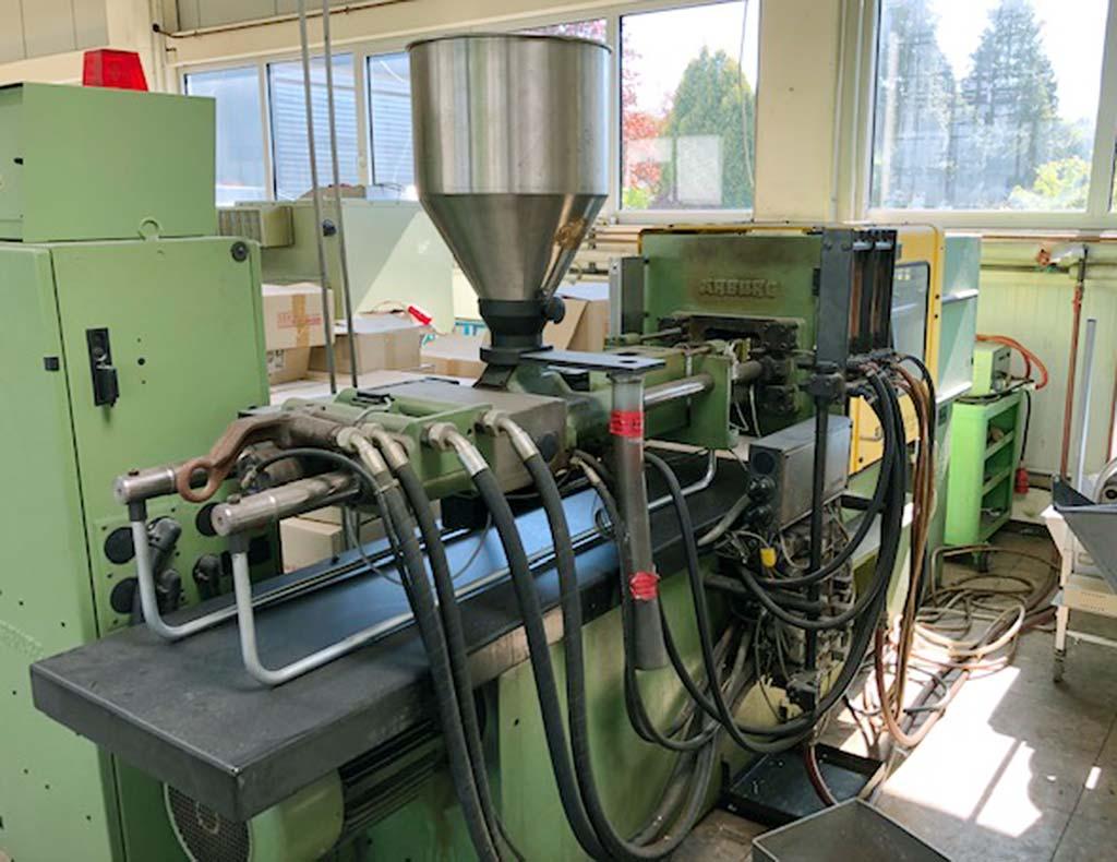 Injection Moulding Machine Arburg ALLROUNDER 305 ECO 700-230 - Thumbnail 2