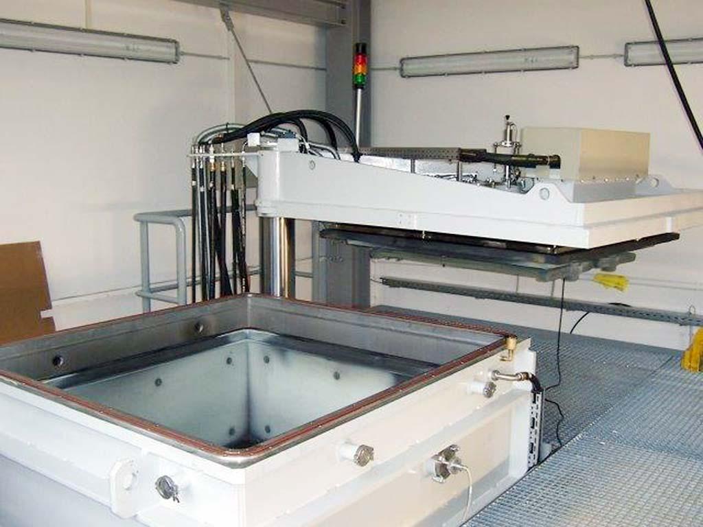 Vacuum Furnace Ald SCU 400 - Image 1
