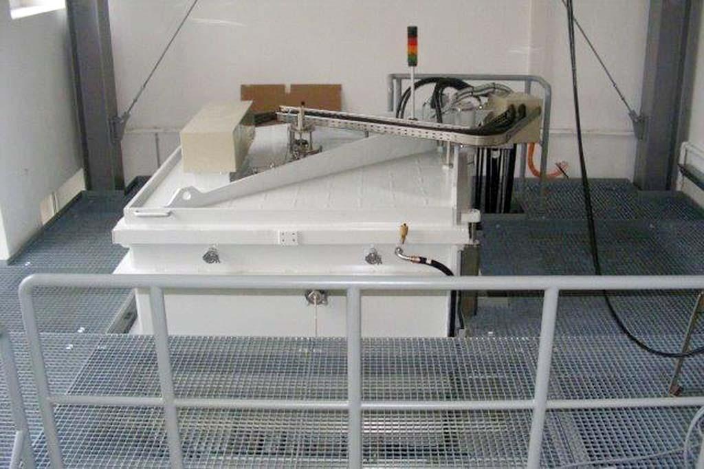 Vacuum Furnace Ald SCU 400 - Thumbnail 4