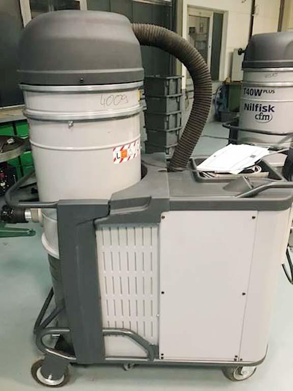 Industrial Vacuum Cleaner Nilfisk 3508W L Z22 - Image 1