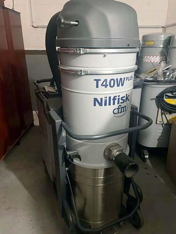 Industrial Vacuum Cleaner Nilfisk T40W PLUS L Z22 - Thumbnail 2