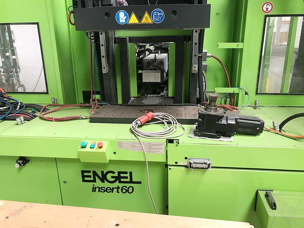 Vertical Injection Moulding Machine Engel e-insert 740H/60 single-C - Thumbnail 6
