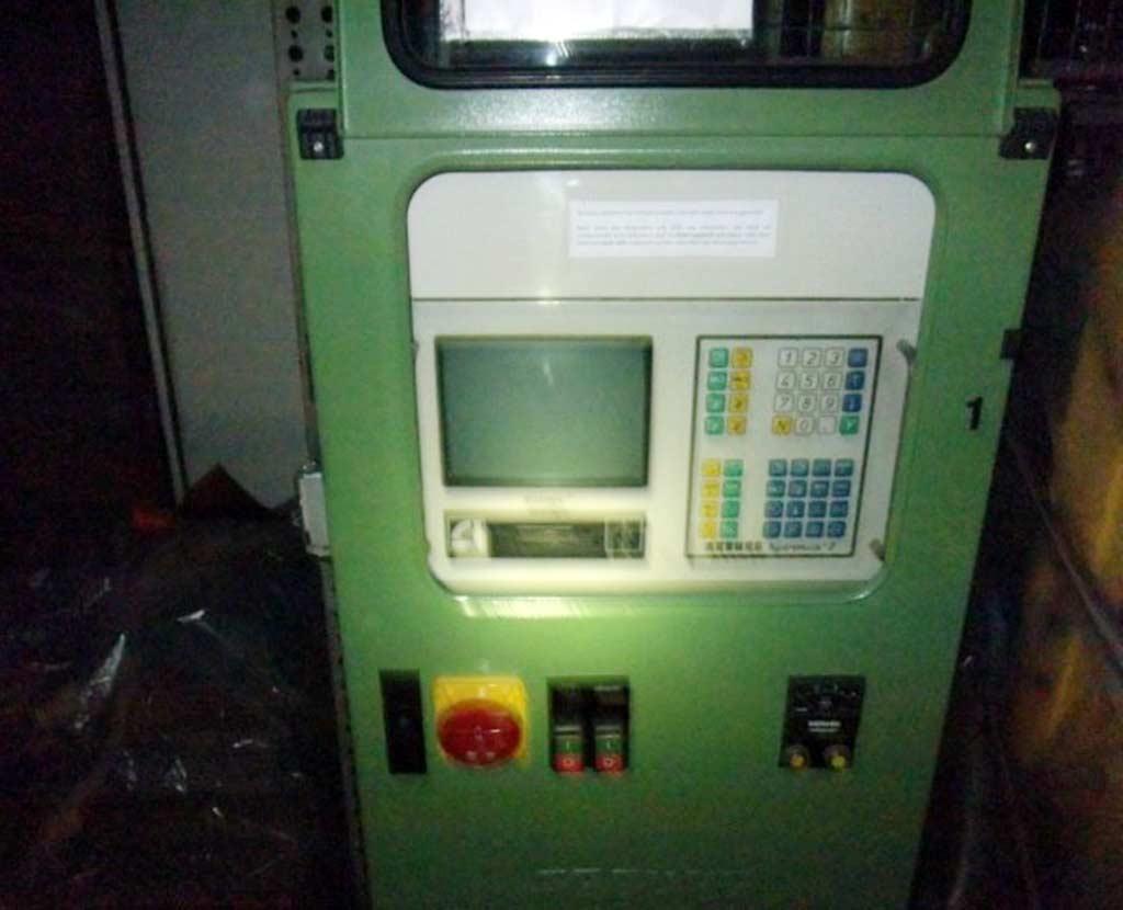 Injection Moulding Machine Arburg ALLROUNDER 270D 500-90 - Thumbnail 2