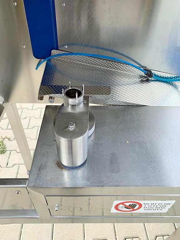 Semi-Automatic Peeling and Coring Machine Pnd Fruit Processing Machinery PL1D - Thumbnail 3