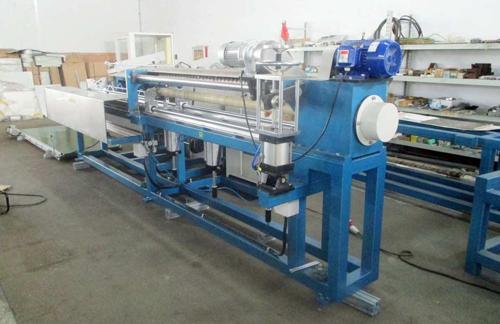 Automatic Paper Tube Cutting Machine Iheng YGT 1600-Q - Image 1