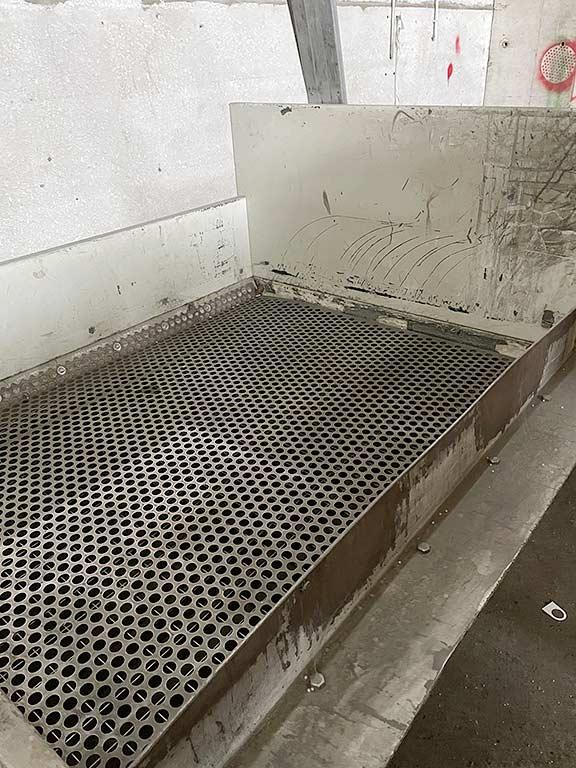 Trough Chain Conveyor Heckmann Metallbau - Thumbnail 2