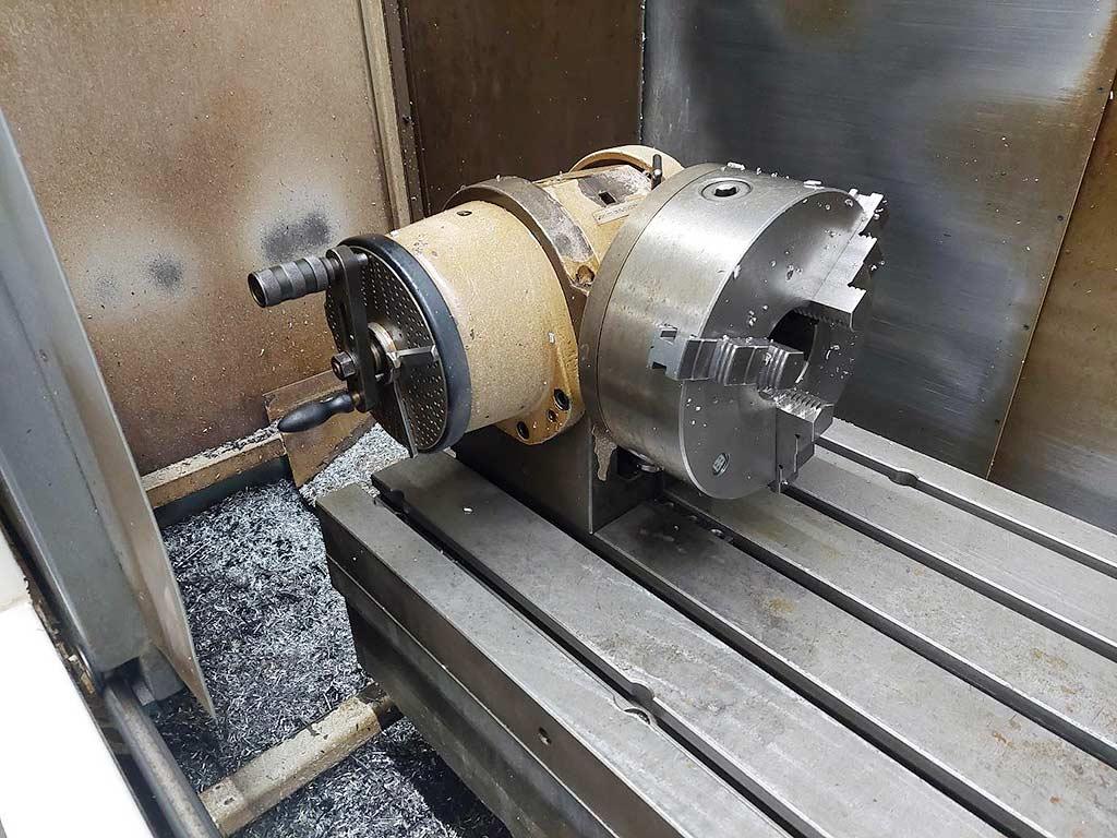 CNC Machining Center Mazak VTC 20B - Thumbnail 3