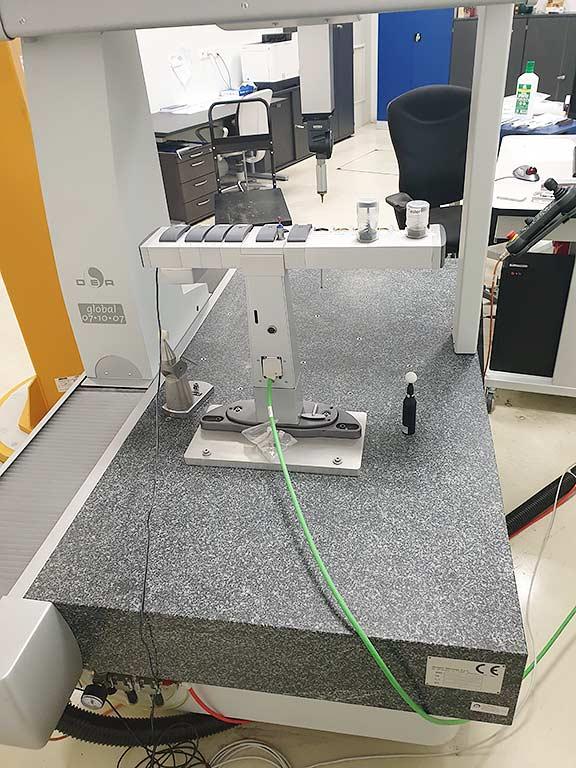 Coordinate Measuring Machine Hexagon Global Silver Performance 07.10.07 - Thumbnail 3