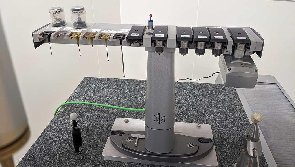 Coordinate Measuring Machine Hexagon Global Silver Performance 07.10.07 - Thumbnail 8