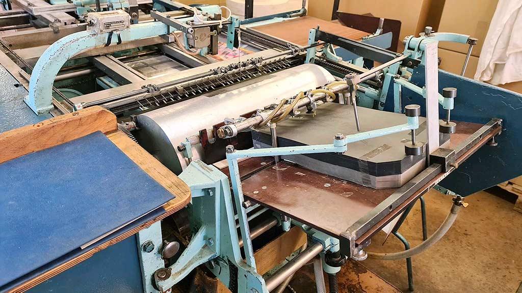 Book Cover Machine Polygraph Wegra - Thumbnail 6