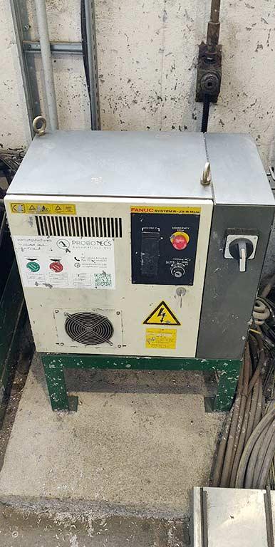 Industrial Robot Fanuc LR Mate 200iB - Thumbnail 2