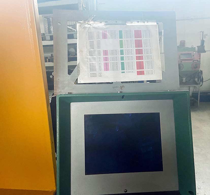 CNC Milling Machine Maho MH 500 E2 - Thumbnail 5