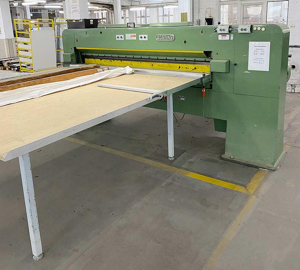 Veneer Jointing Guillotine Josting EFS 2300 - Image 1