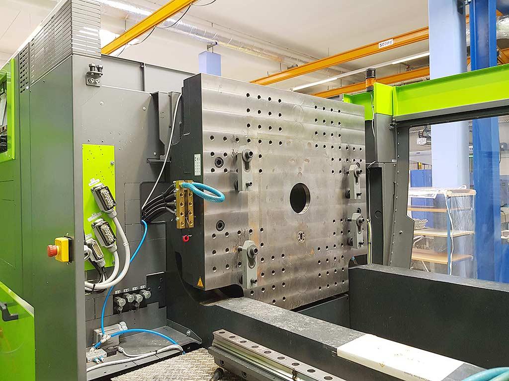 Injection Moulding Machine Engel E-DUO 740H/740L/700 combi - Thumbnail 4