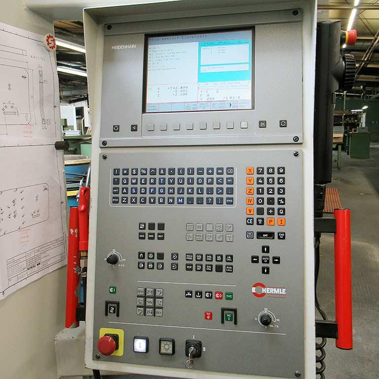Universal Milling Machine Hermle U 630 T - Thumbnail 2