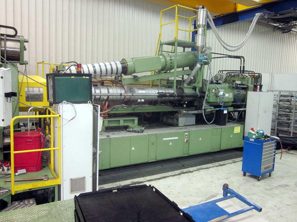 Injection Moulding Machine Klöckner Ferromatik Desma W2700-27780 - Image 1