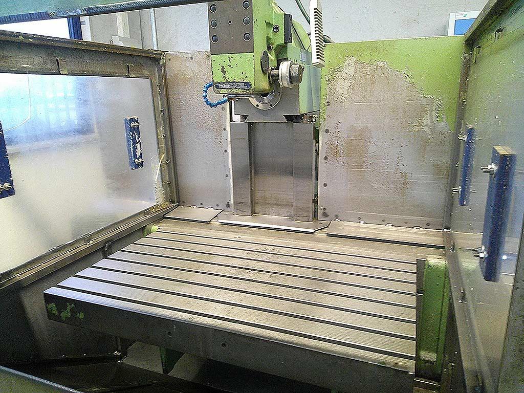 Universal Milling Machine Friedrich Deckel FP4A - Thumbnail 2