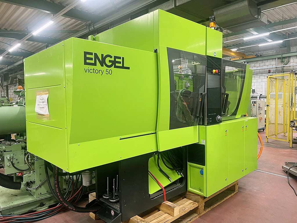 Injection Moulding Machine Engel victory 200/50 spex - Thumbnail 2
