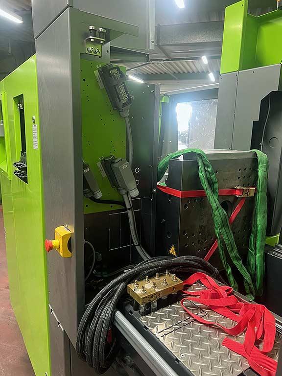 Injection Moulding Machine Engel victory 200/50 spex - Thumbnail 6