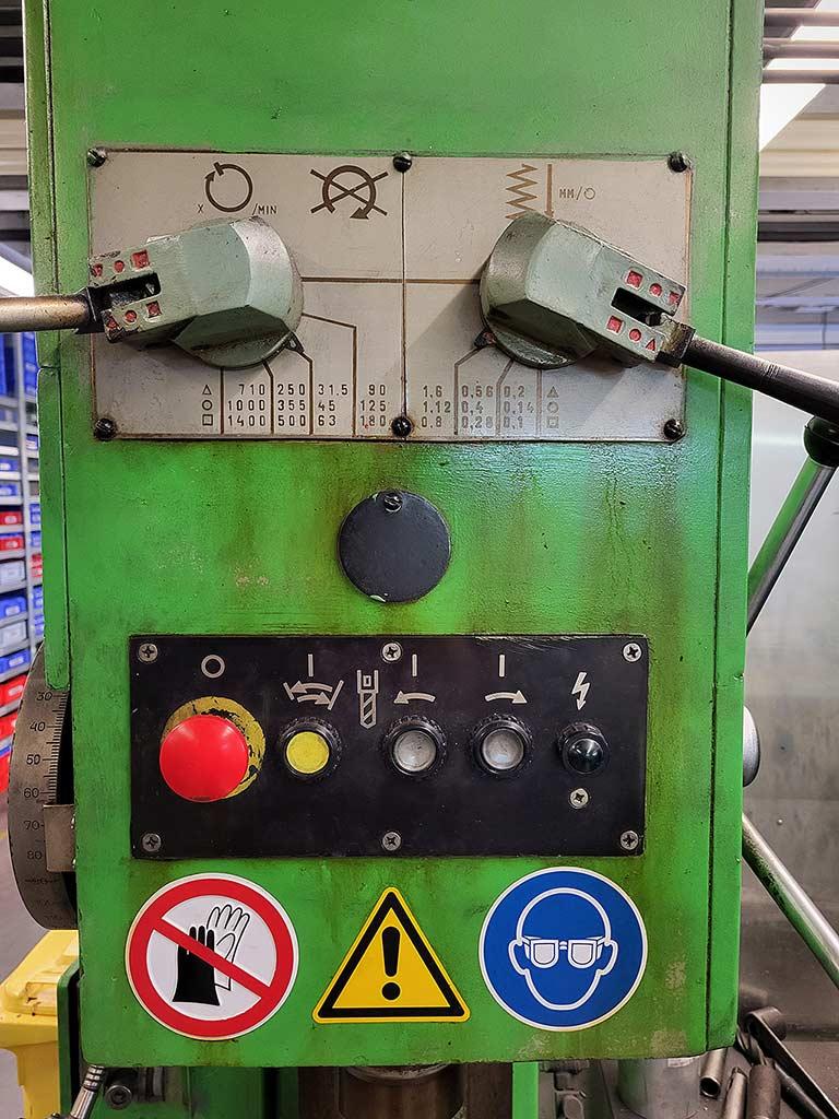 Column Drilling Machine Stankoimport 2H135 - Thumbnail 5