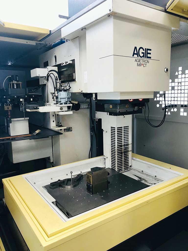 Vertical Eroding Machine Agie Agietron Impact 2 - Image 1