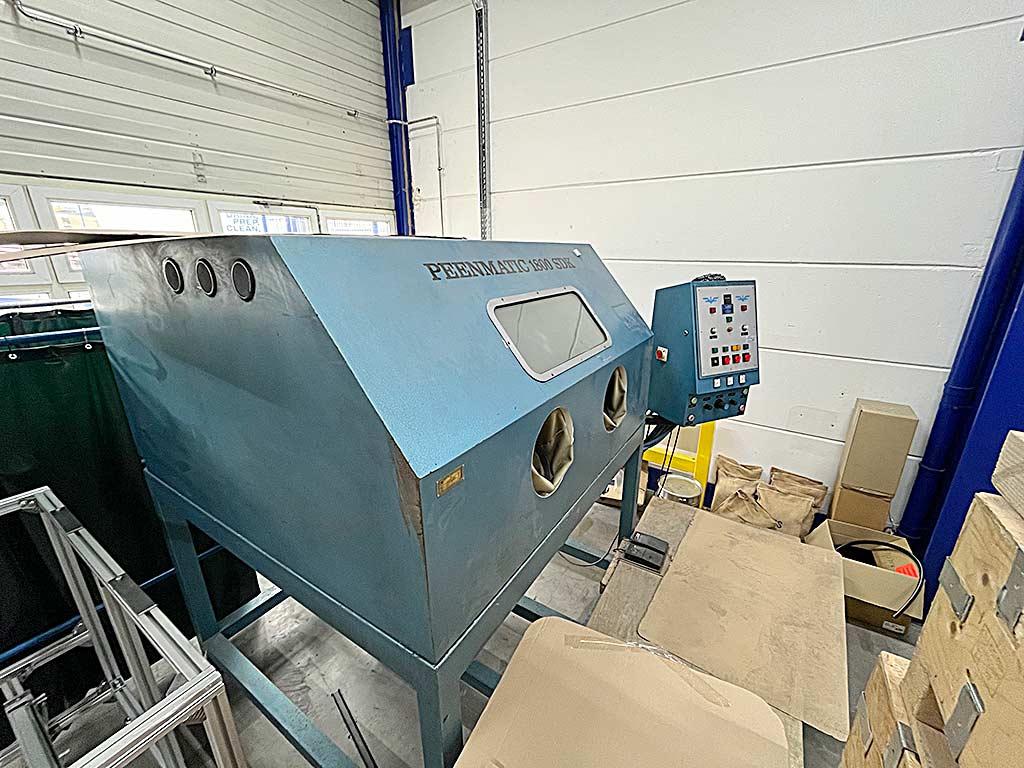 Sand Blast Machine Peenmatic 1800 SDK - Image 1