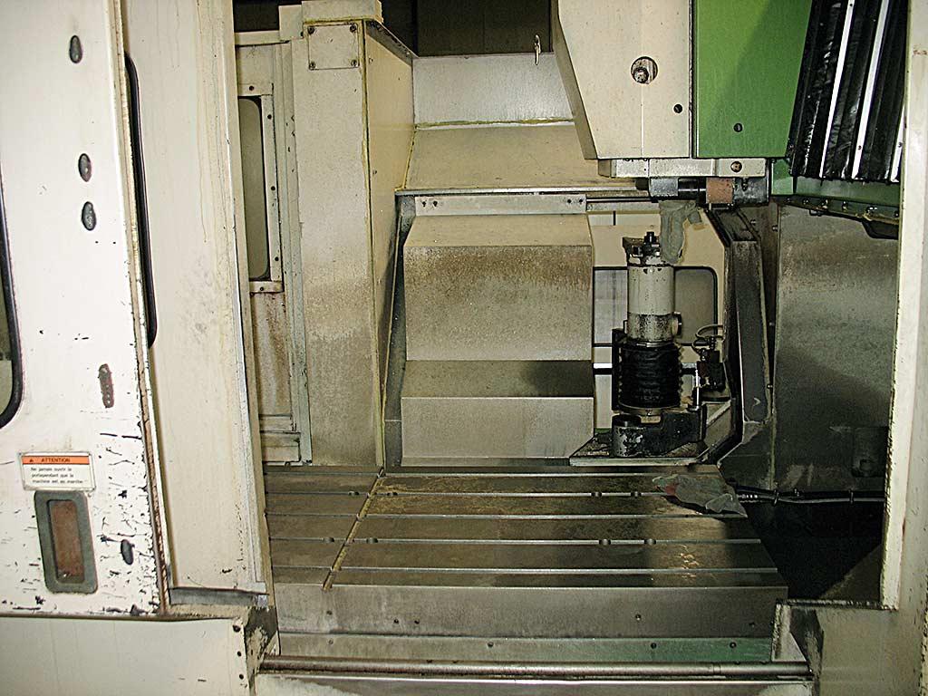 CNC Machining Center Yamazaki Mazak AJV-35/60 - Thumbnail 3