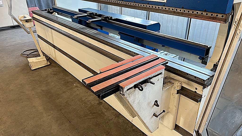 CNC Press Brake Trumpf TrumaBend V170 - Thumbnail 2