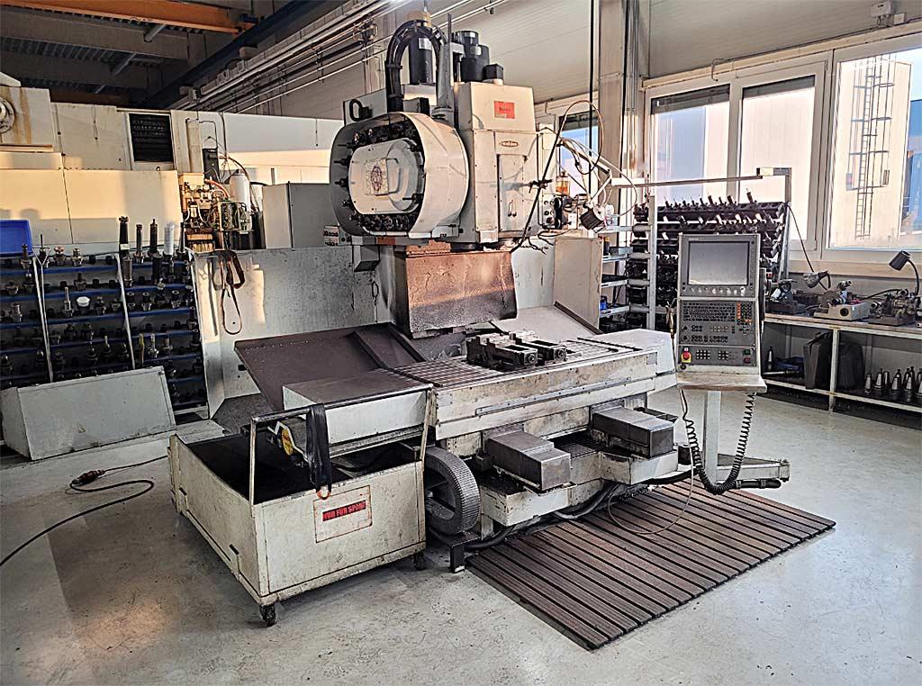 CNC Milling Machine Makino FNC-A20 - Image 1