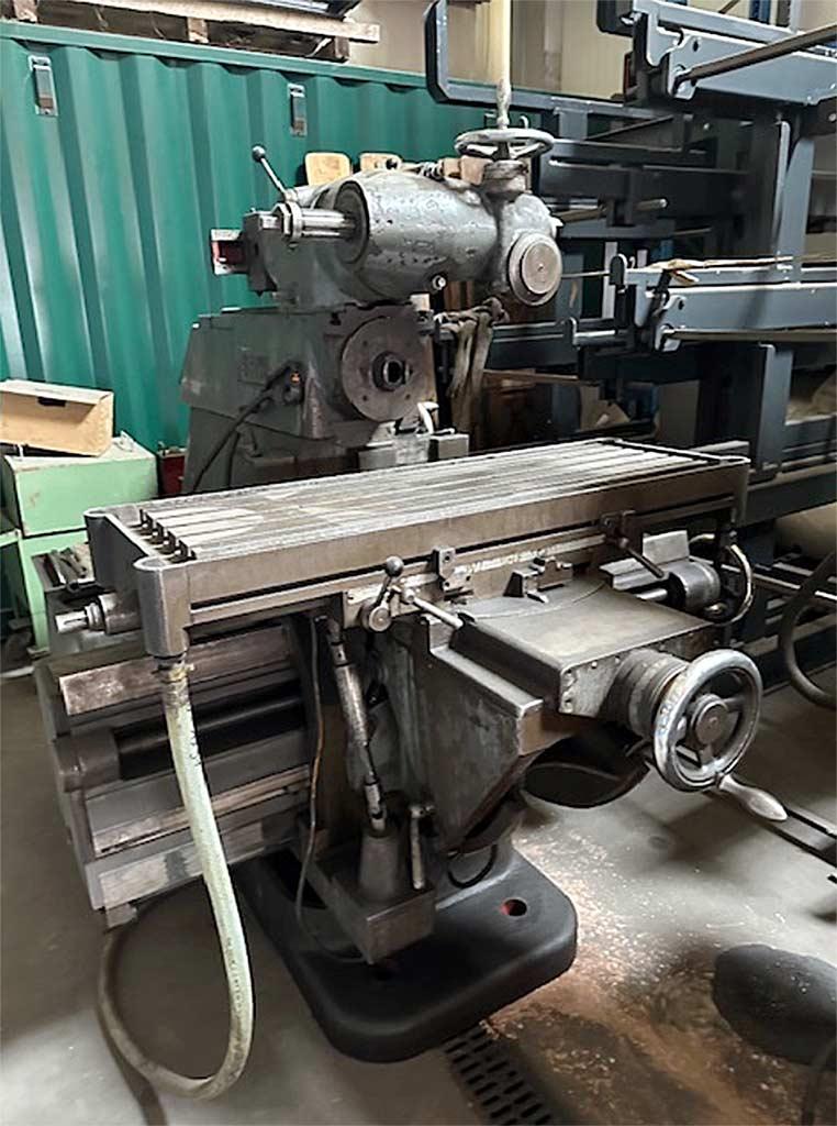 Universal Milling Machine Shw UF 2 - Image 1