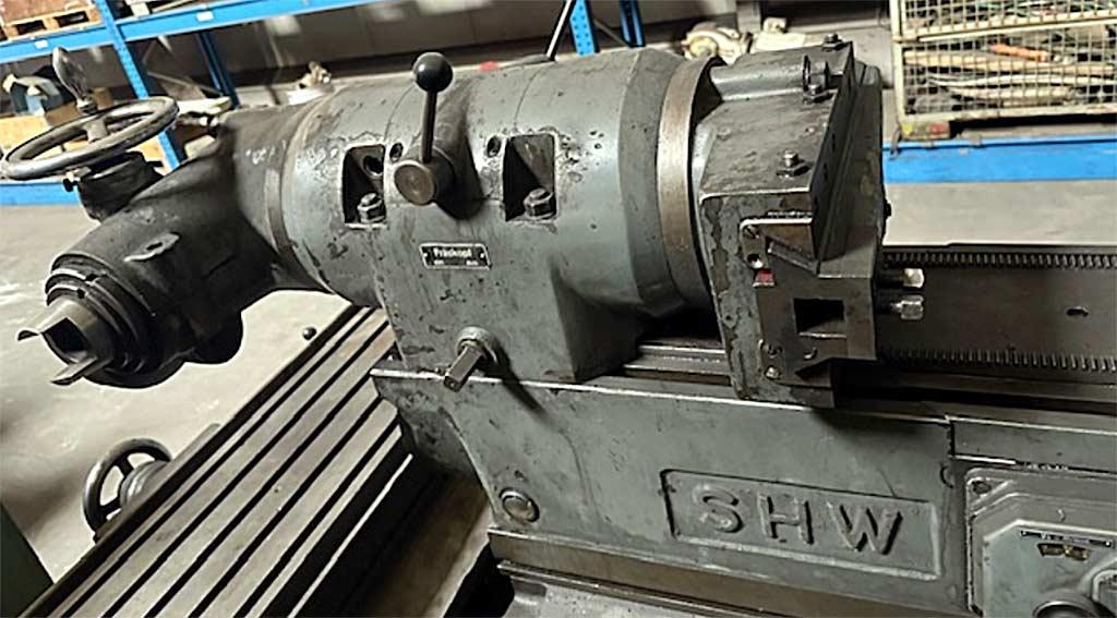 Universal Milling Machine Shw UF 2 - Thumbnail 3