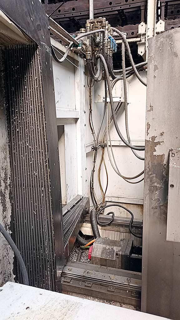 CNC 4 Axis Machining Centre Stama MC 526 Compact - Thumbnail 3