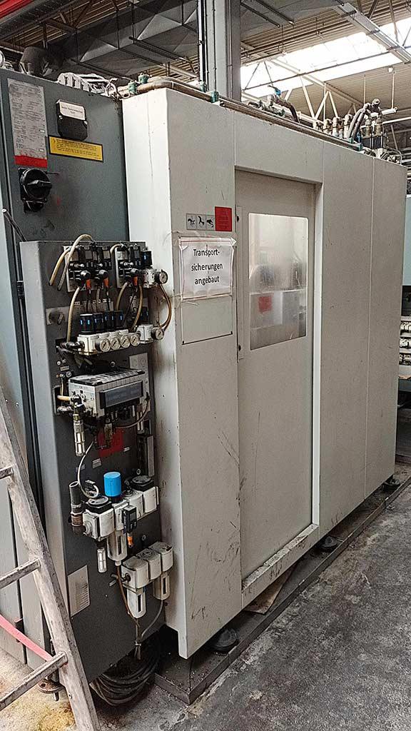 CNC 4 Axis Machining Centre Stama MC 526 Compact - Thumbnail 2