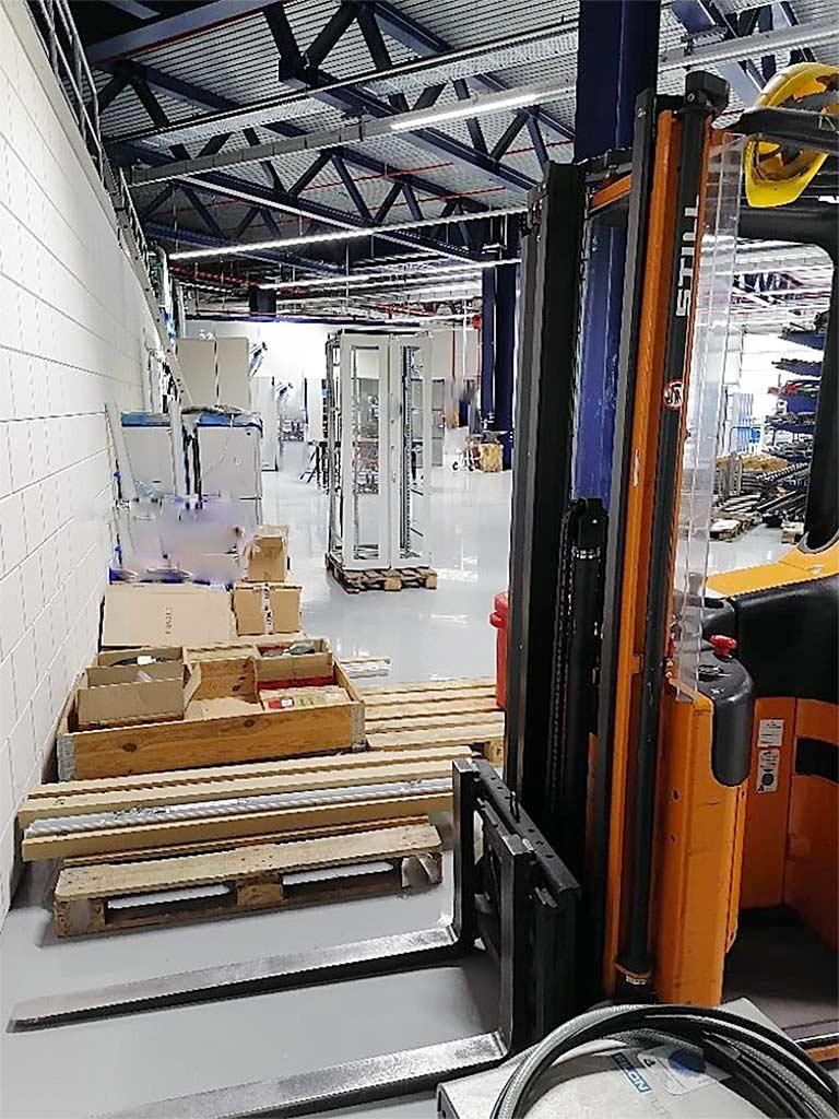 High-Lift Truck Still ESM 10 NiHo-Mast - Thumbnail 3
