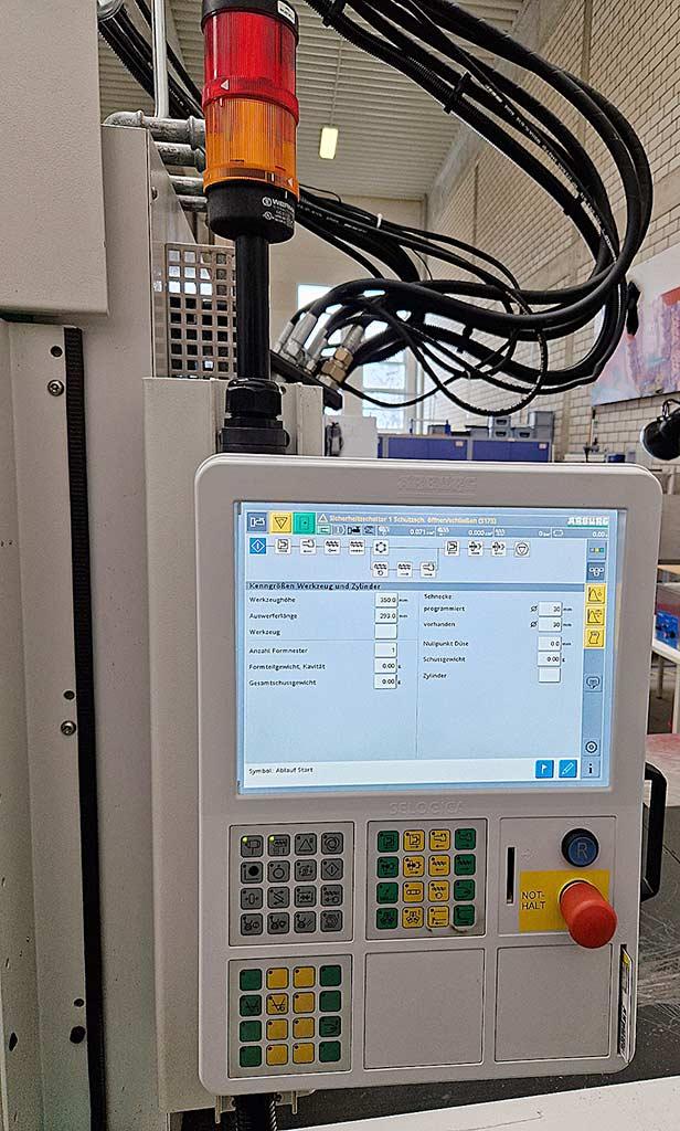 Injection Moulding Machine Arburg 420 S 1000-170 VU - Thumbnail 4