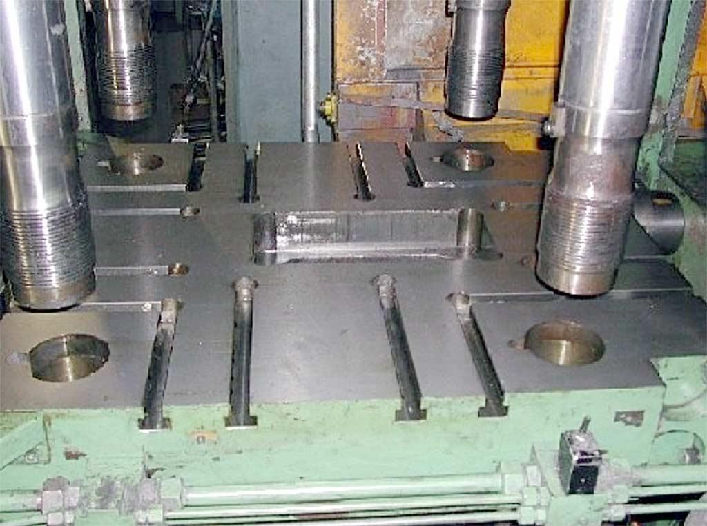 Die Casting Machine Idra OL 300 ST DG - Thumbnail 6