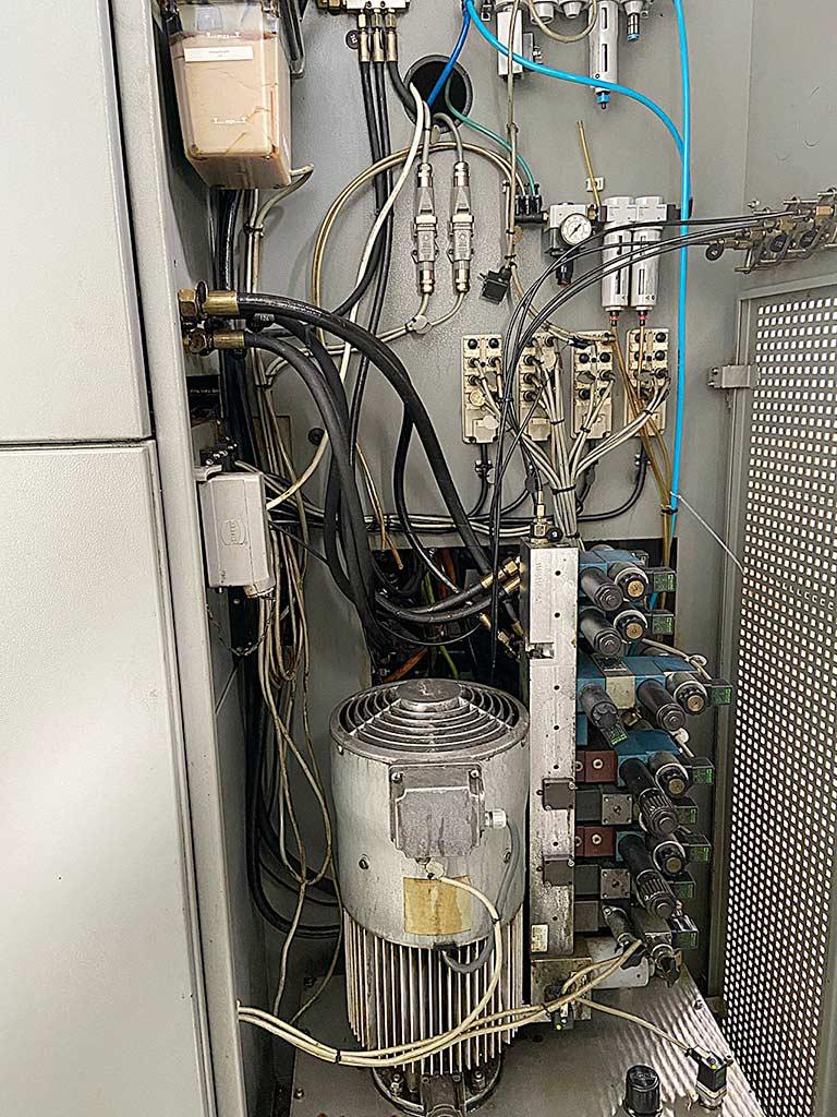 CNC Turning Center Gildemeister Twin 65 V8 - Thumbnail 5