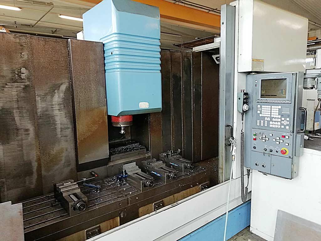 CNC Machining Center Mazak VTC-200C - Thumbnail 2