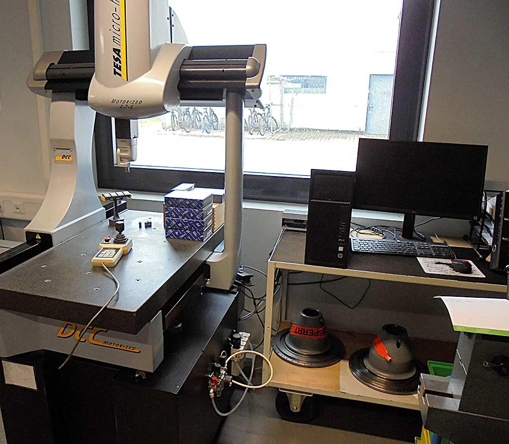 CNC Coordinate Measuring Machine Tesa MH3D DCC - Image 1