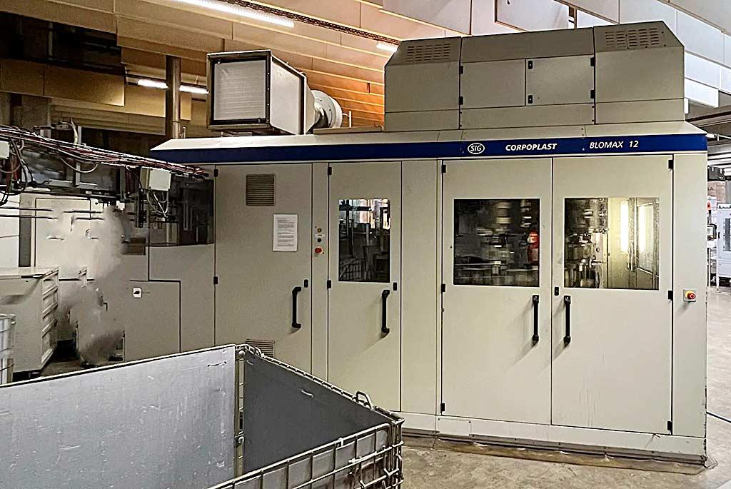 Blow Moulding Machine Sig Corpoplast Blomax 12 - Image 1