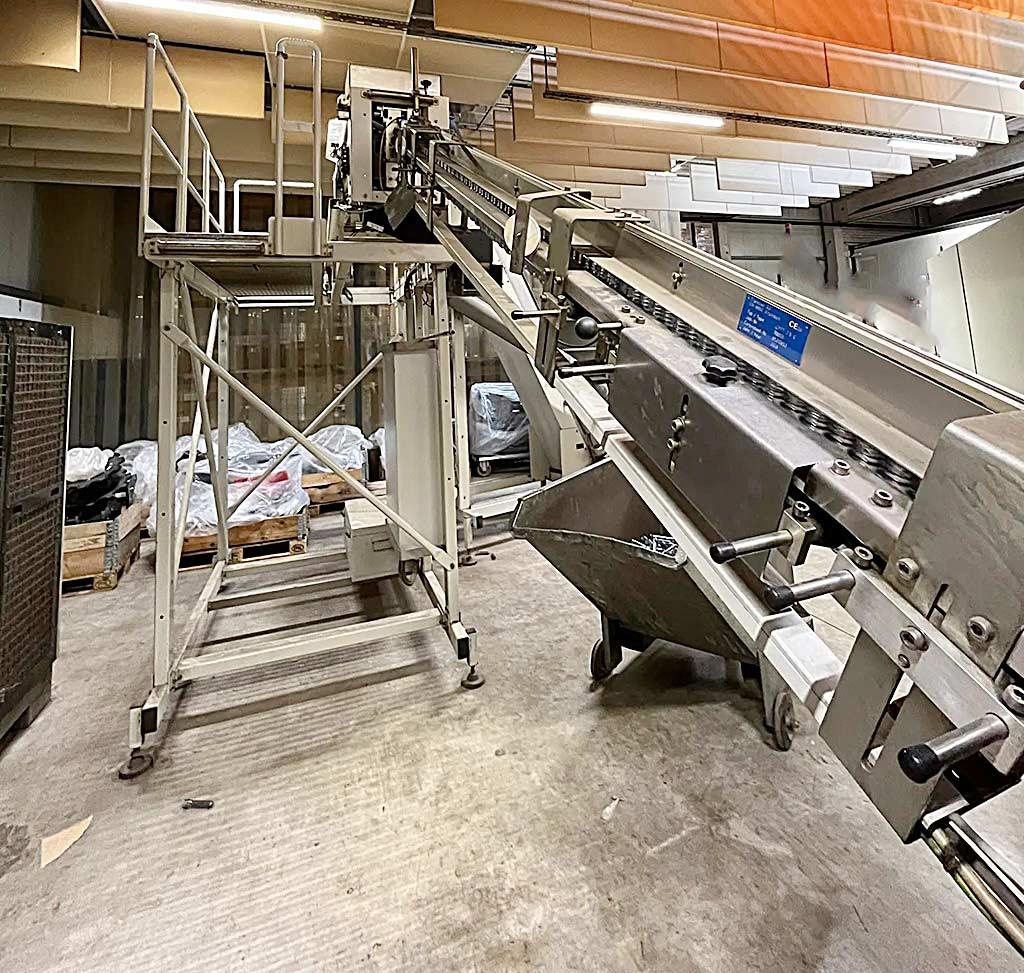 Blow Moulding Machine Sig Corpoplast Blomax 12 - Thumbnail 5