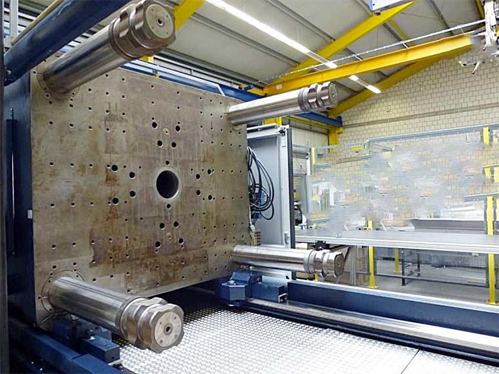 Injection Moulding Machine Bettenfeld HM13000 2P - Thumbnail 2