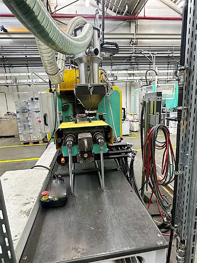 Injection Moulding Machine Arburg 370S 600-100 - Thumbnail 3