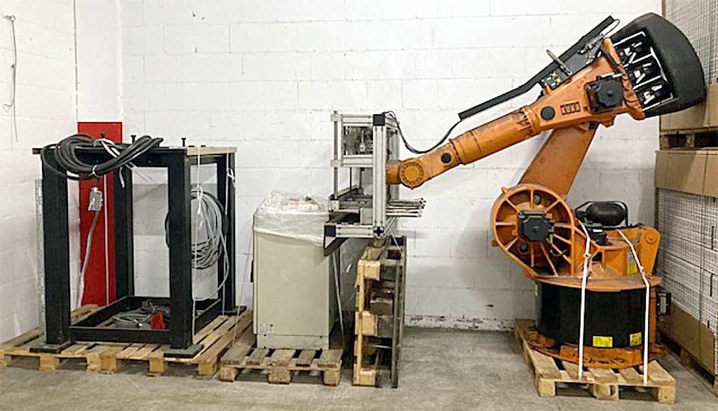 Robot Kuka KR200 L120 - Image 1