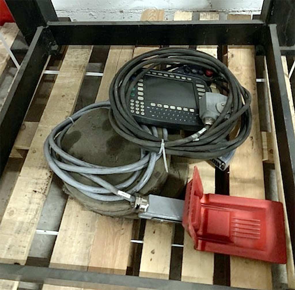 Robot Kuka KR200 L120 - Thumbnail 3