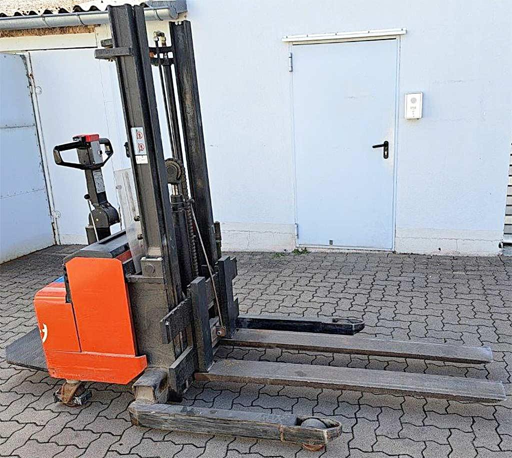Electro Fork Lift Bt LST 1350/12 - Image 1